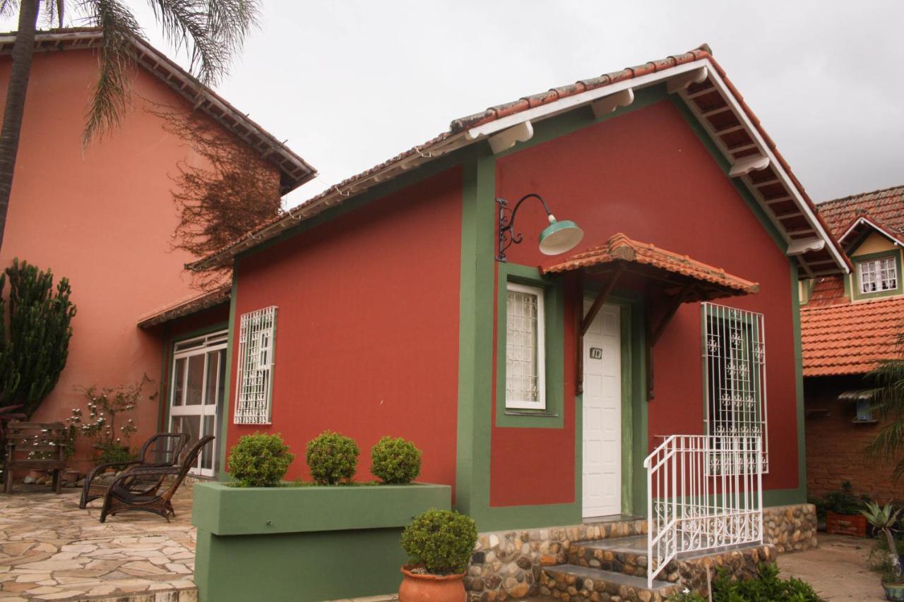 Pousada Das Pedras Passa Quatro Kültér fotó